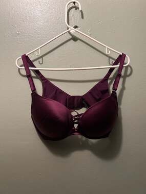 Torrid Curve 36DD Purple Microfiber Front String Lace-Up Push-Up Bra